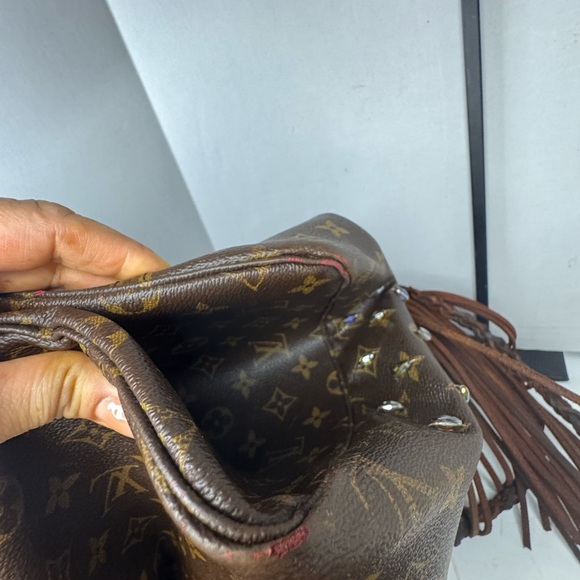 Louis Vuitton Neverfull MM Unique Fringe Boho Style. - Picture 14 of 15